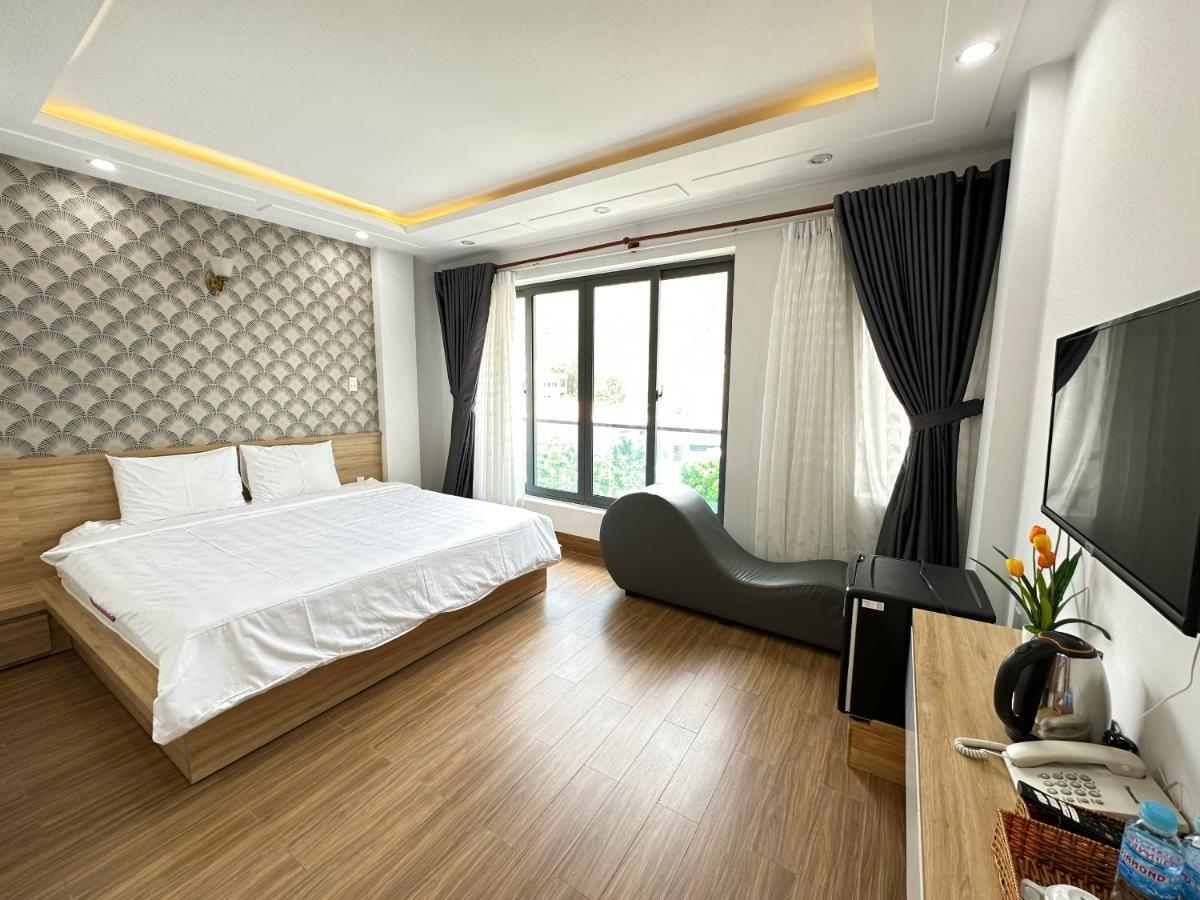 The Land Hotel & Apartment 붕타우 외부 사진