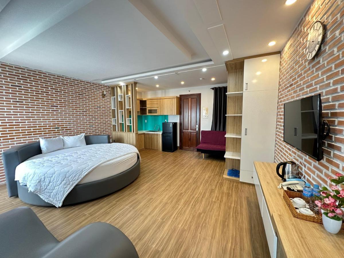 The Land Hotel & Apartment 붕타우 외부 사진