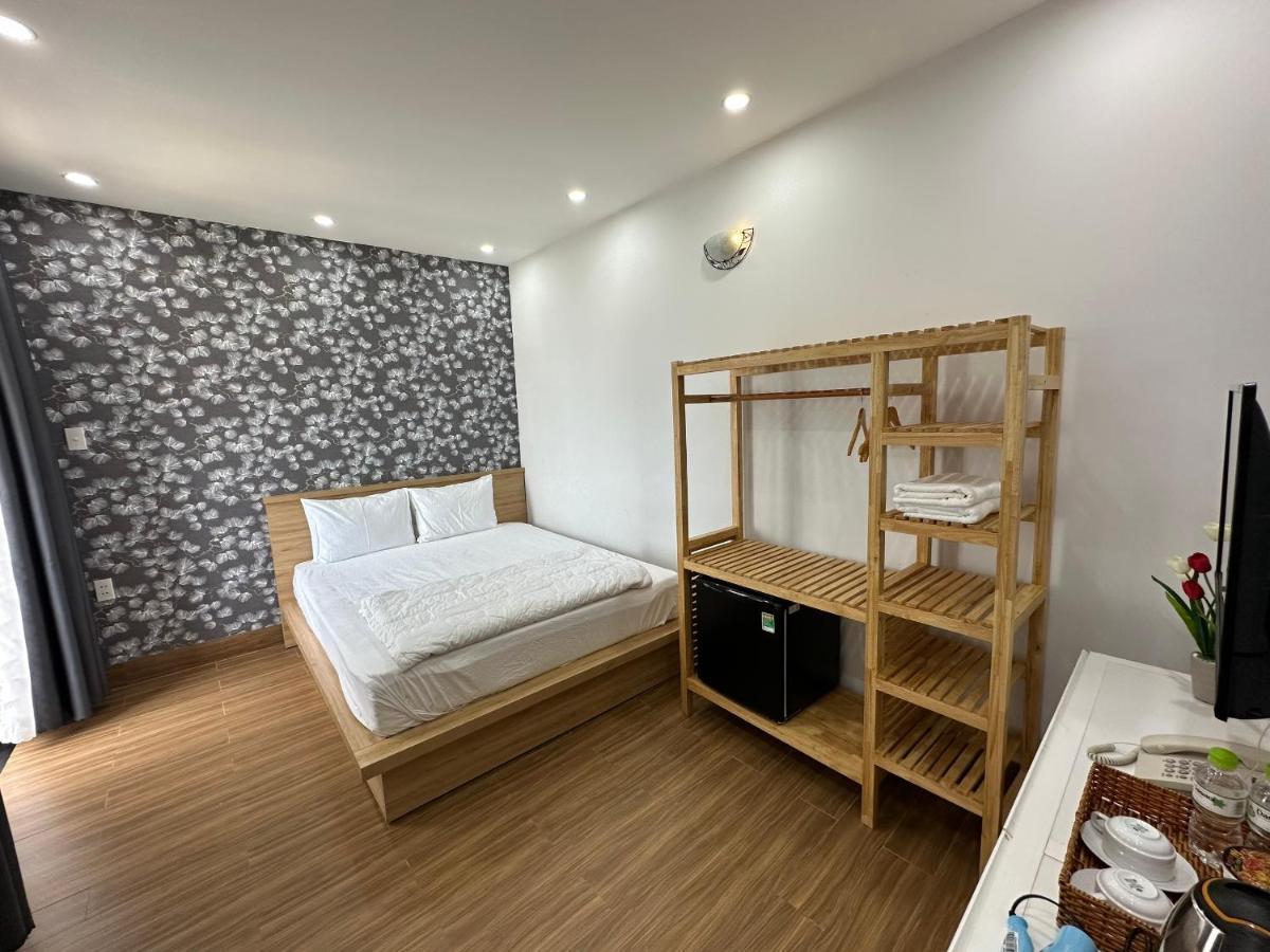 The Land Hotel & Apartment 붕타우 외부 사진