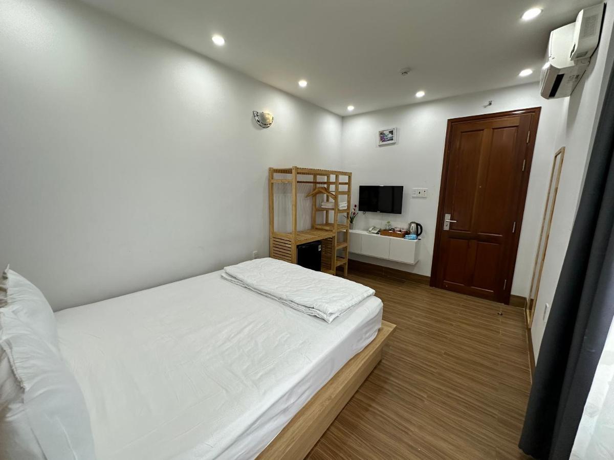 The Land Hotel & Apartment 붕타우 외부 사진