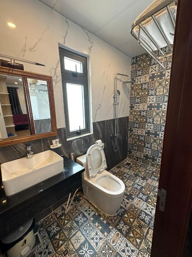 The Land Hotel & Apartment 붕타우 외부 사진